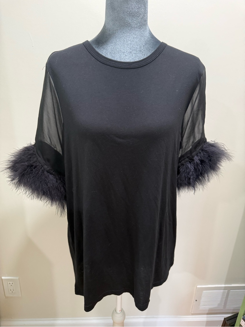 "Clu" Black Feathersleeve Crewneck Top Size L